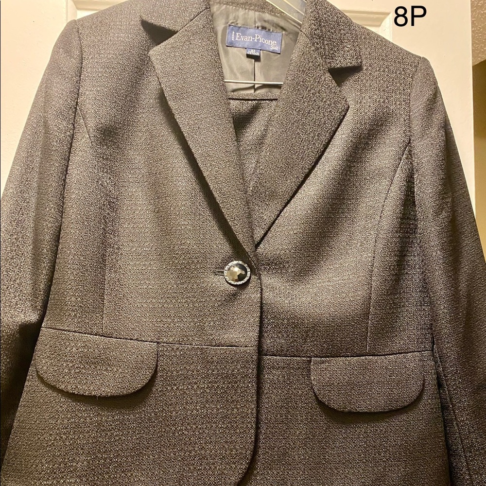 Women’s suits